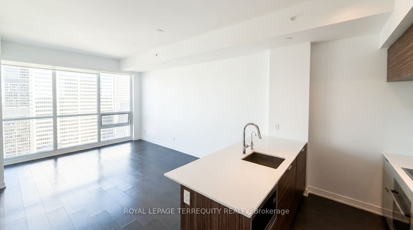 4707-88 Scott Street, Toronto, ON, M5E 0A9 - 3