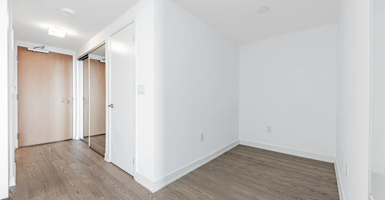 5003-11 Wellesley Street W, Toronto, ON, M4Y 0G4 - 14