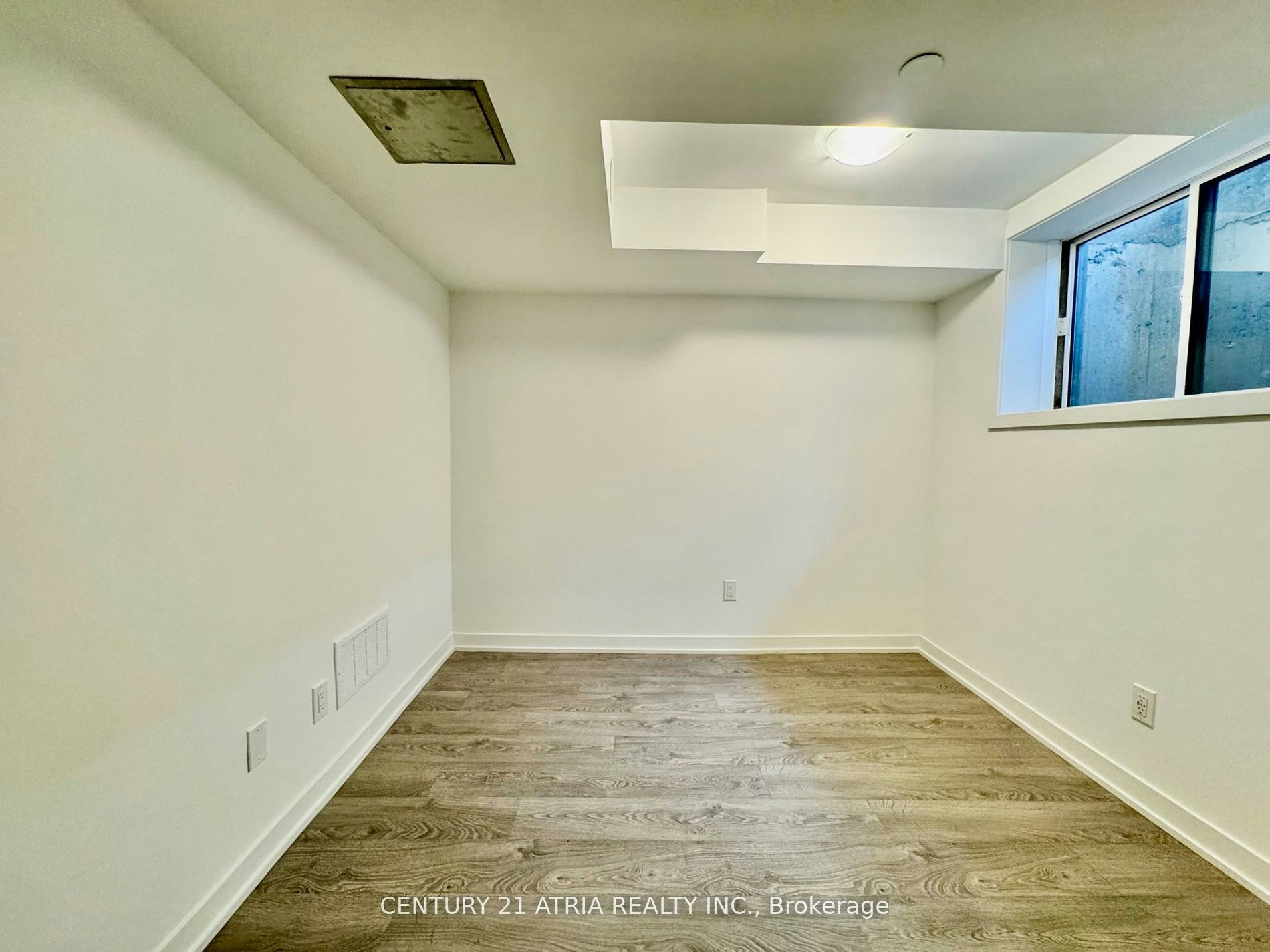 Basement-22 Deep Roots Terrace, Toronto, ON, M6A 0G1 - 7