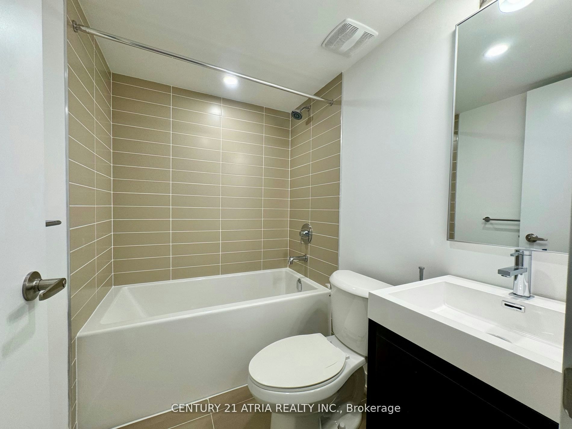 Basement-22 Deep Roots Terrace, Toronto, ON, M6A 0G1 - 10