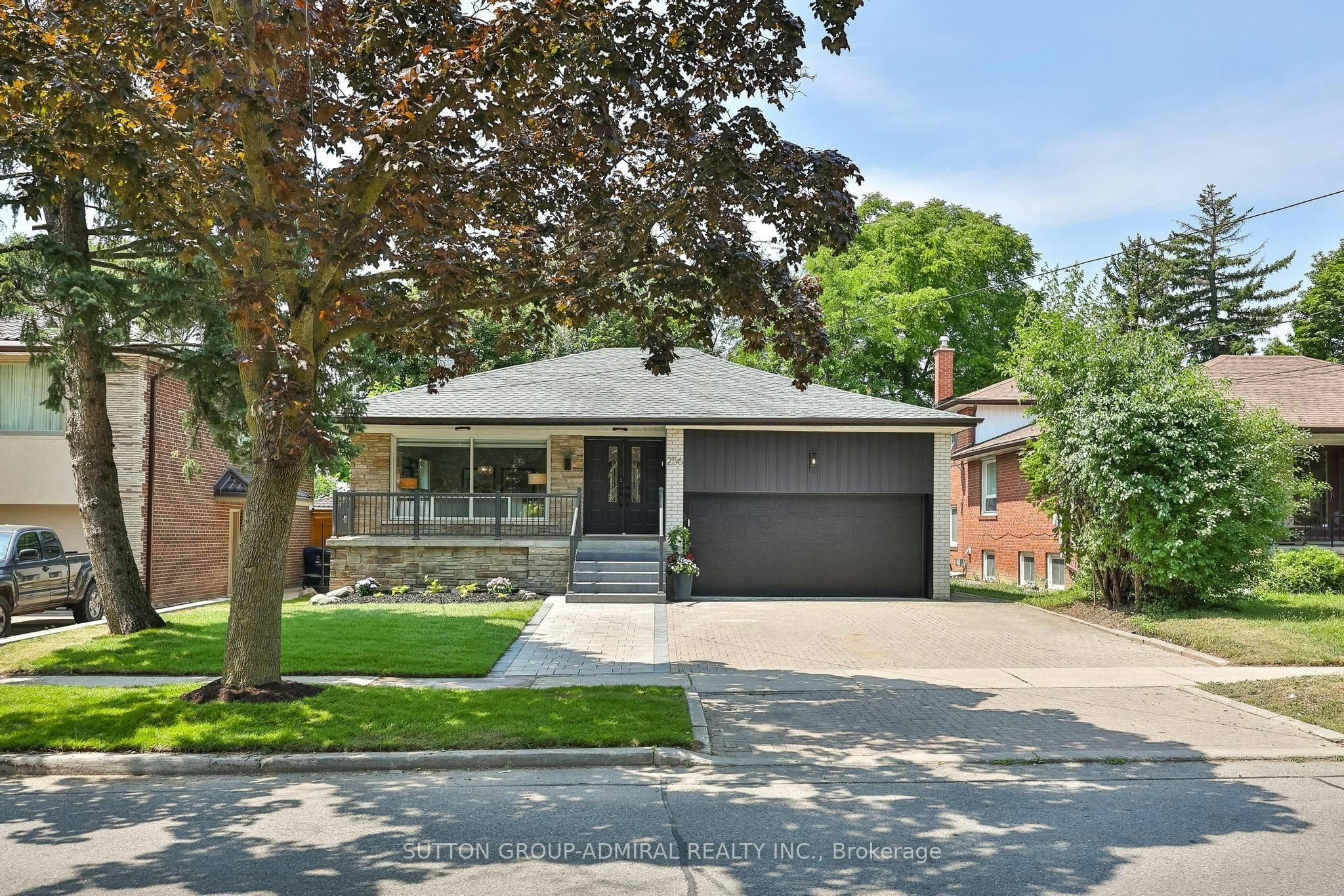 256 Torresdale Avenue, Toronto, ON, M2R 3E8