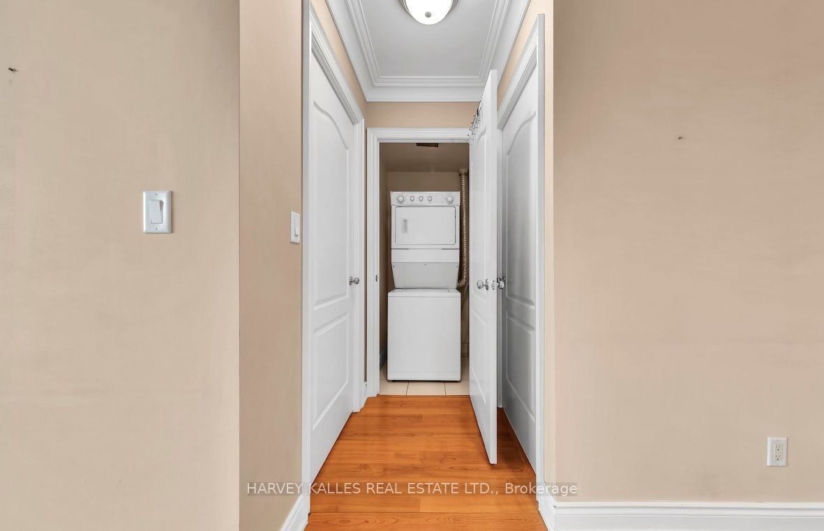 722-38 William Carson Crescent, Toronto, ON, M2P 2A1 - 13
