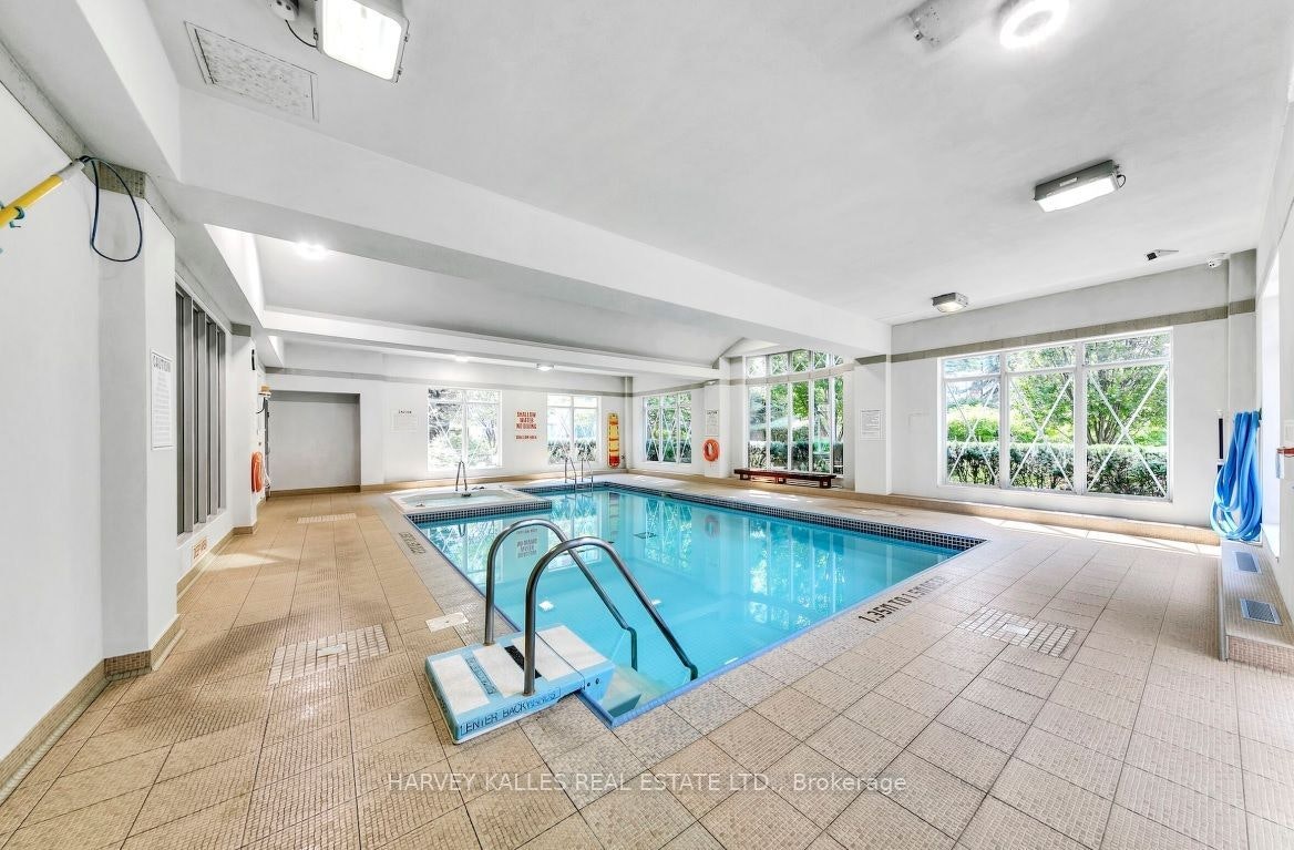 722-38 William Carson Crescent, Toronto, ON, M2P 2A1 - 14