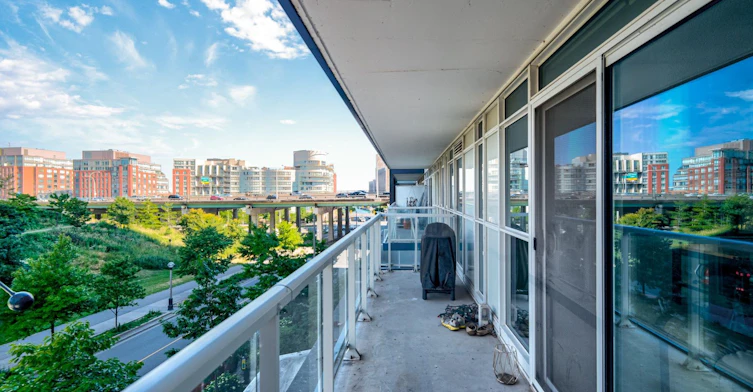 318-75 Queens Wharf Road, Toronto, ON, M5V 0J8 - 16