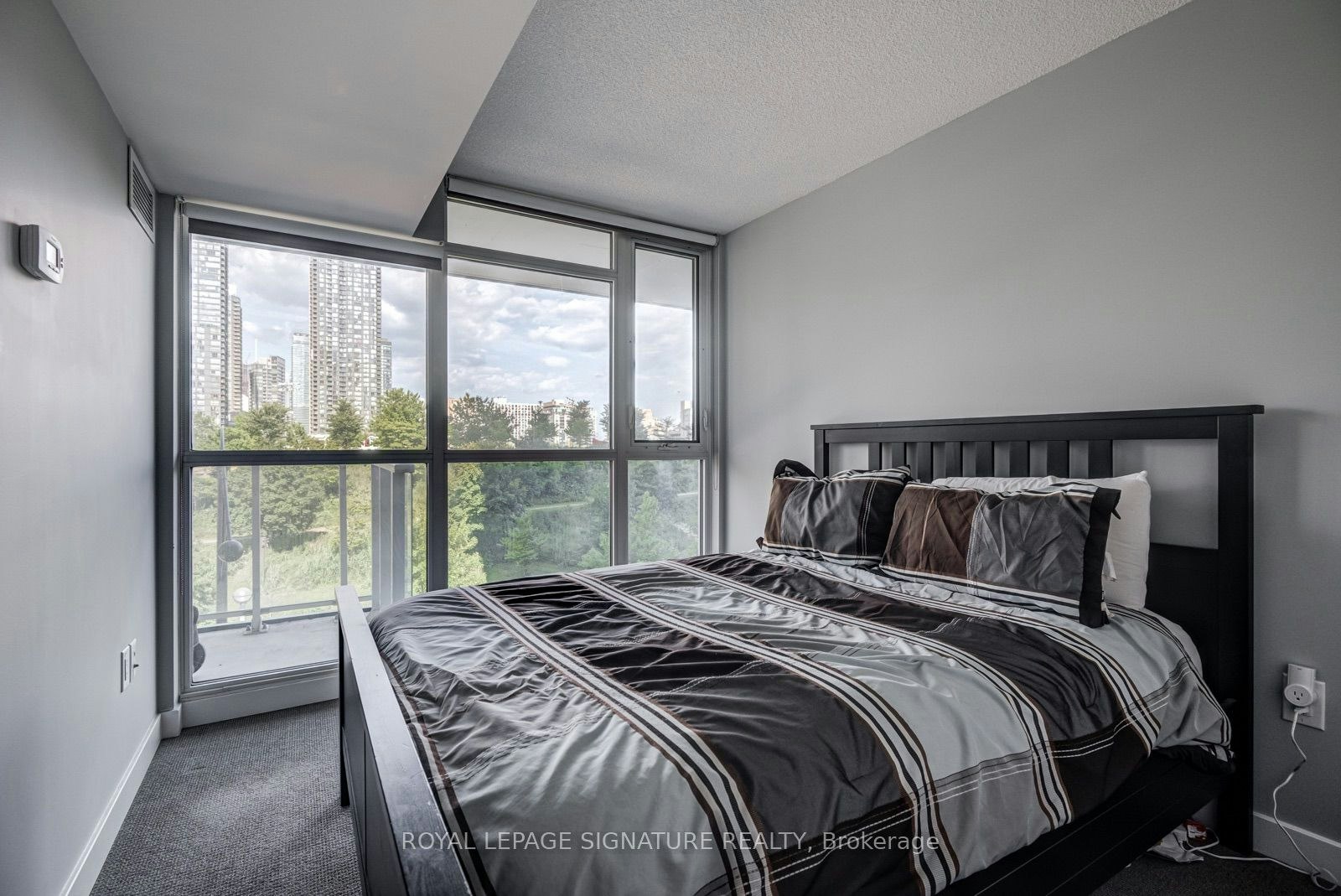 318-75 Queens Wharf Road, Toronto, ON, M5V 0J8 - 12