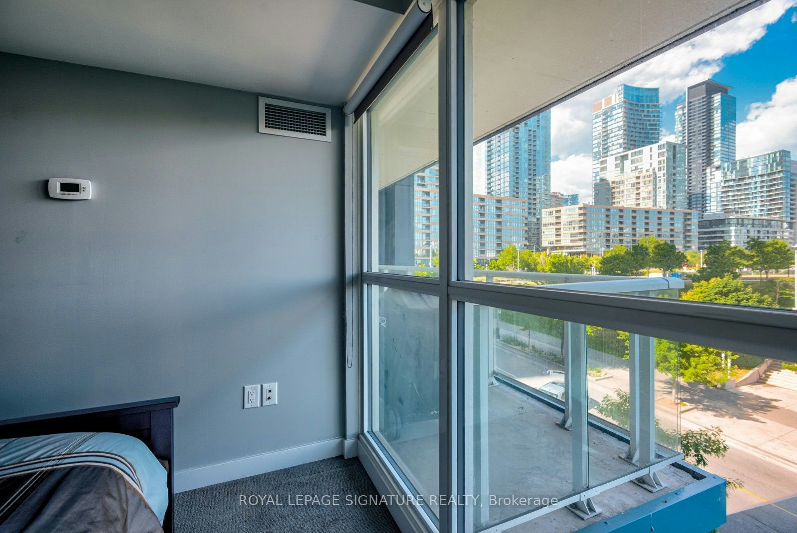 318-75 Queens Wharf Road, Toronto, ON, M5V 0J8 - 14