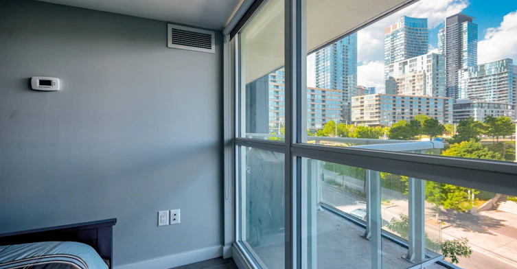 318-75 Queens Wharf Road, Toronto, ON, M5V 0J8 - 14