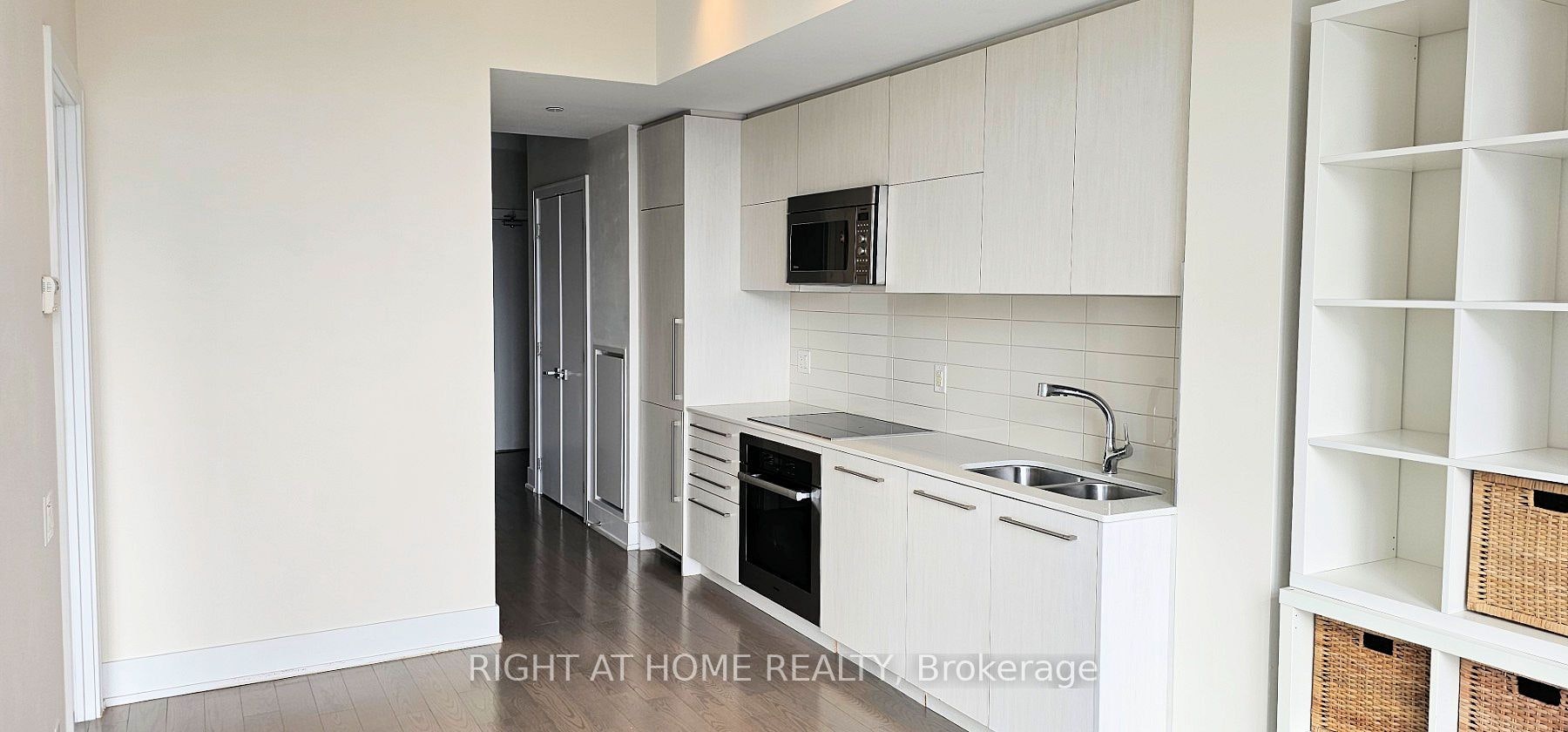 302-170 Avenue Road, Toronto, ON, M5R 0A4 - 5