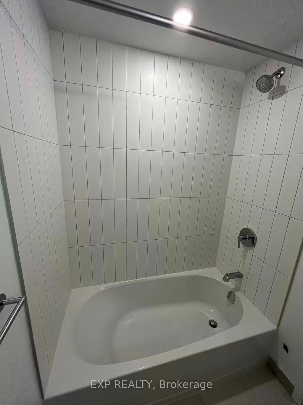 2009-15 David Salomon Drive, Toronto, ON, M3C 0T2 - 7