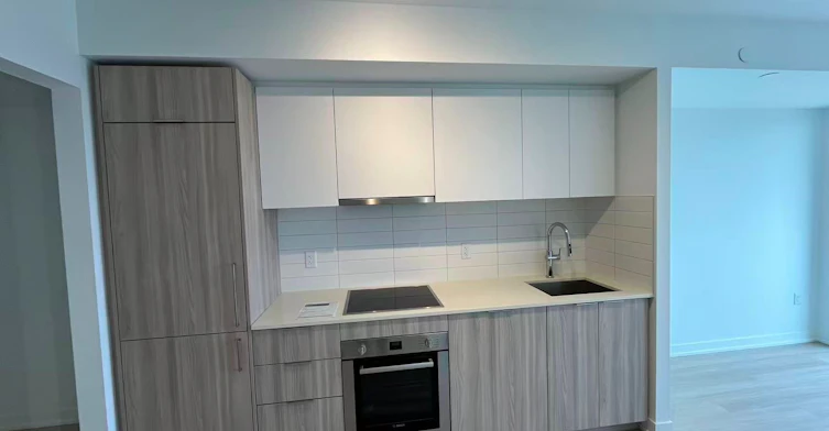 2009-15 David Salomon Drive, Toronto, ON, M3C 0T2 - 2