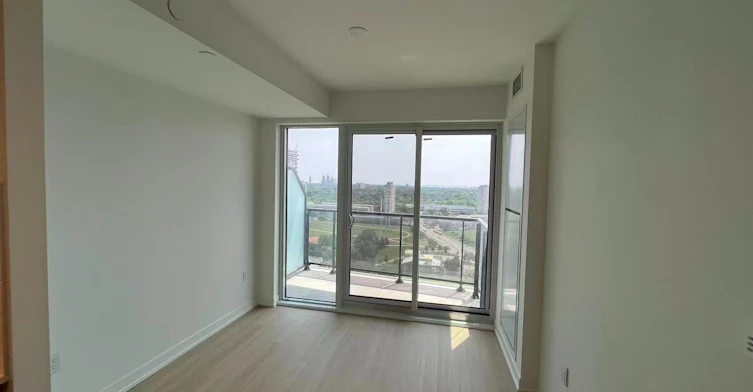 2009-15 David Salomon Drive, Toronto, ON, M3C 0T2 - 4