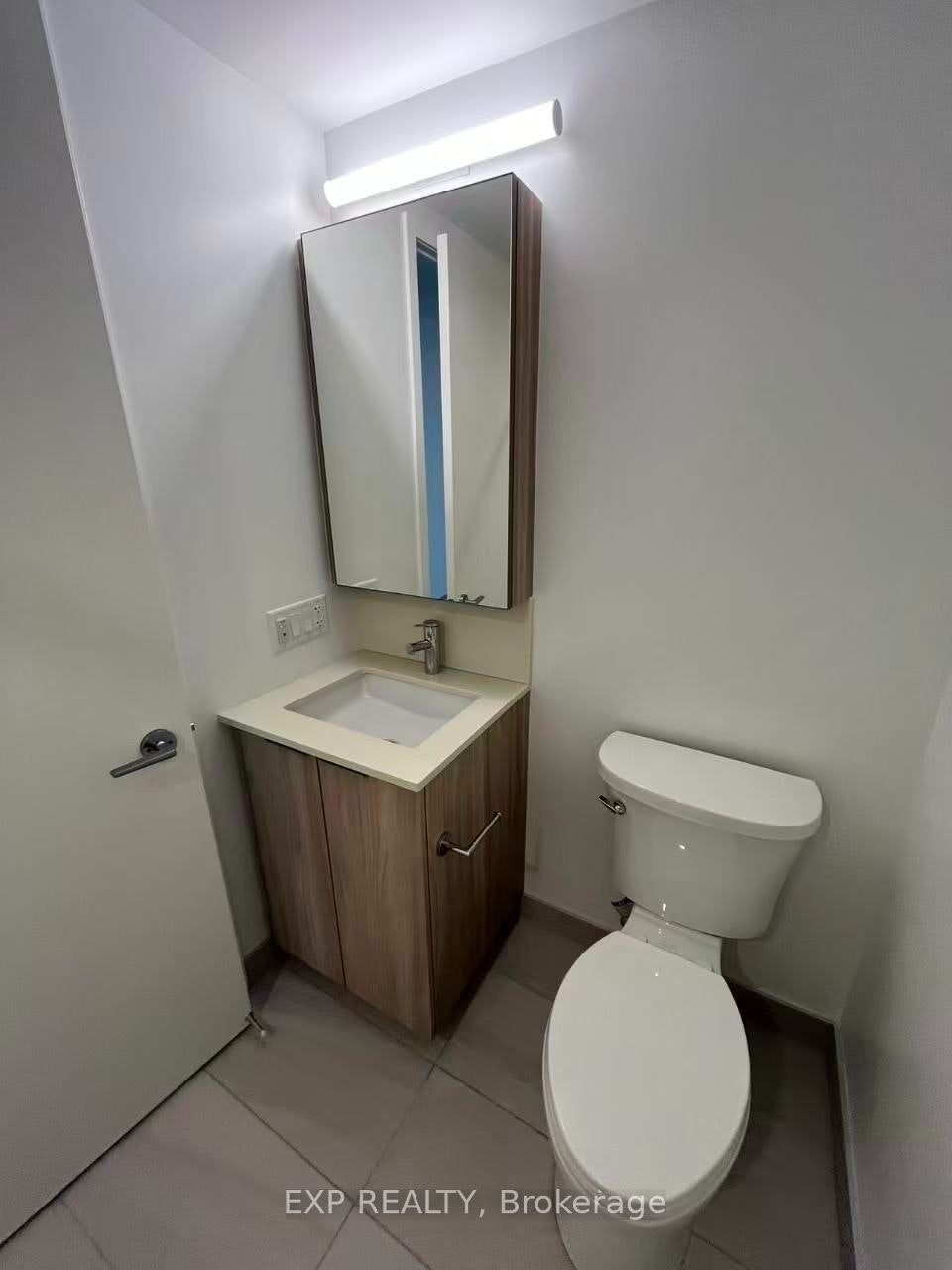 2009-15 David Salomon Drive, Toronto, ON, M3C 0T2 - 6