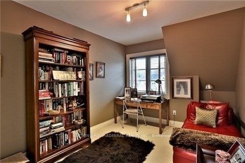 312 Broadway Avenue, Toronto, ON, M4P 1W3 - 12