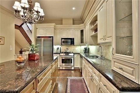 312 Broadway Avenue, Toronto, ON, M4P 1W3 - 6