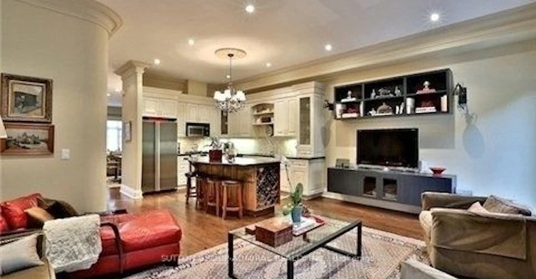 312 Broadway Avenue, Toronto, ON, M4P 1W3 - 9