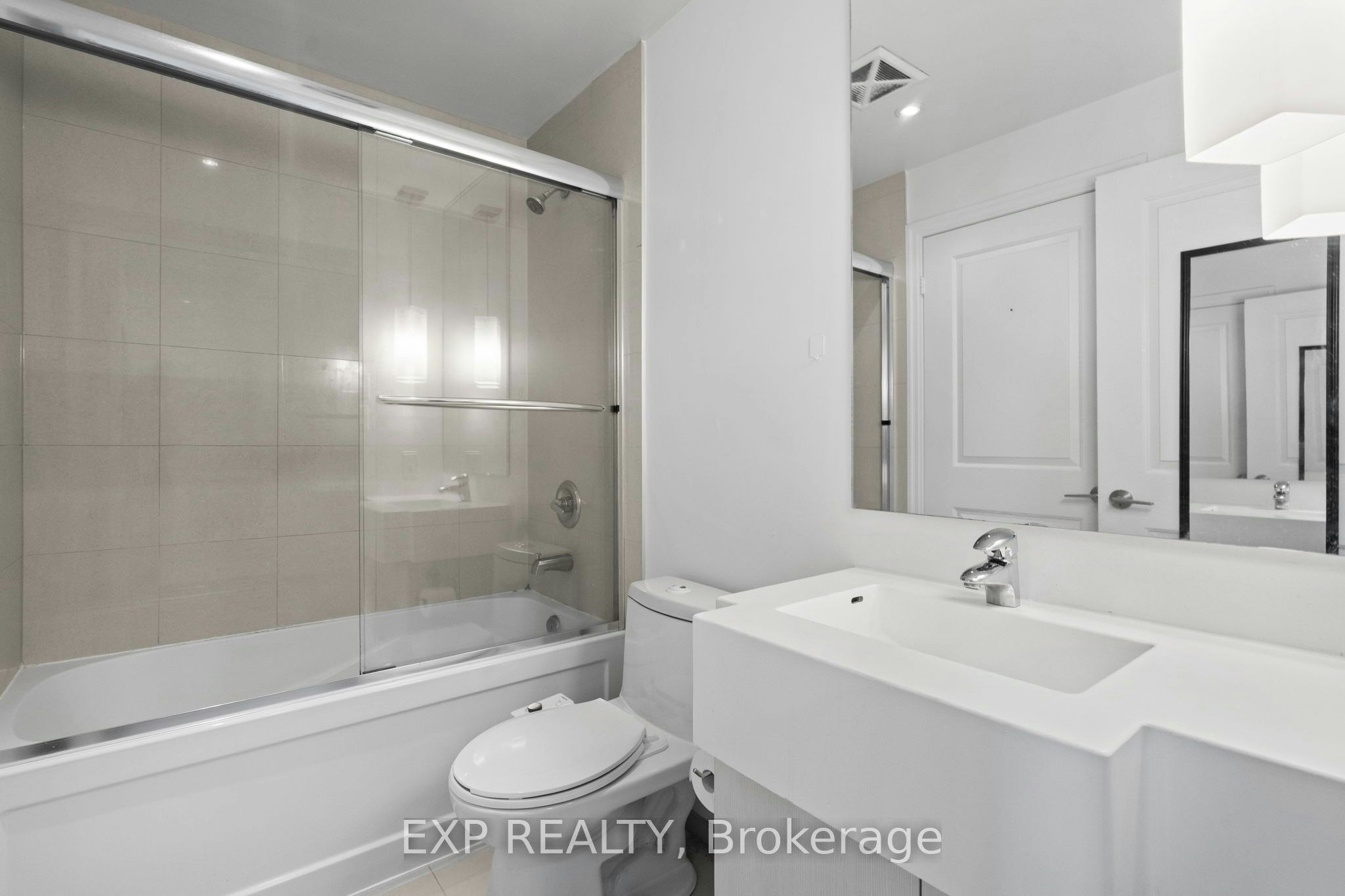 3510-8 The Esplanade N/A, Toronto, ON, M5E 0A6 - 23