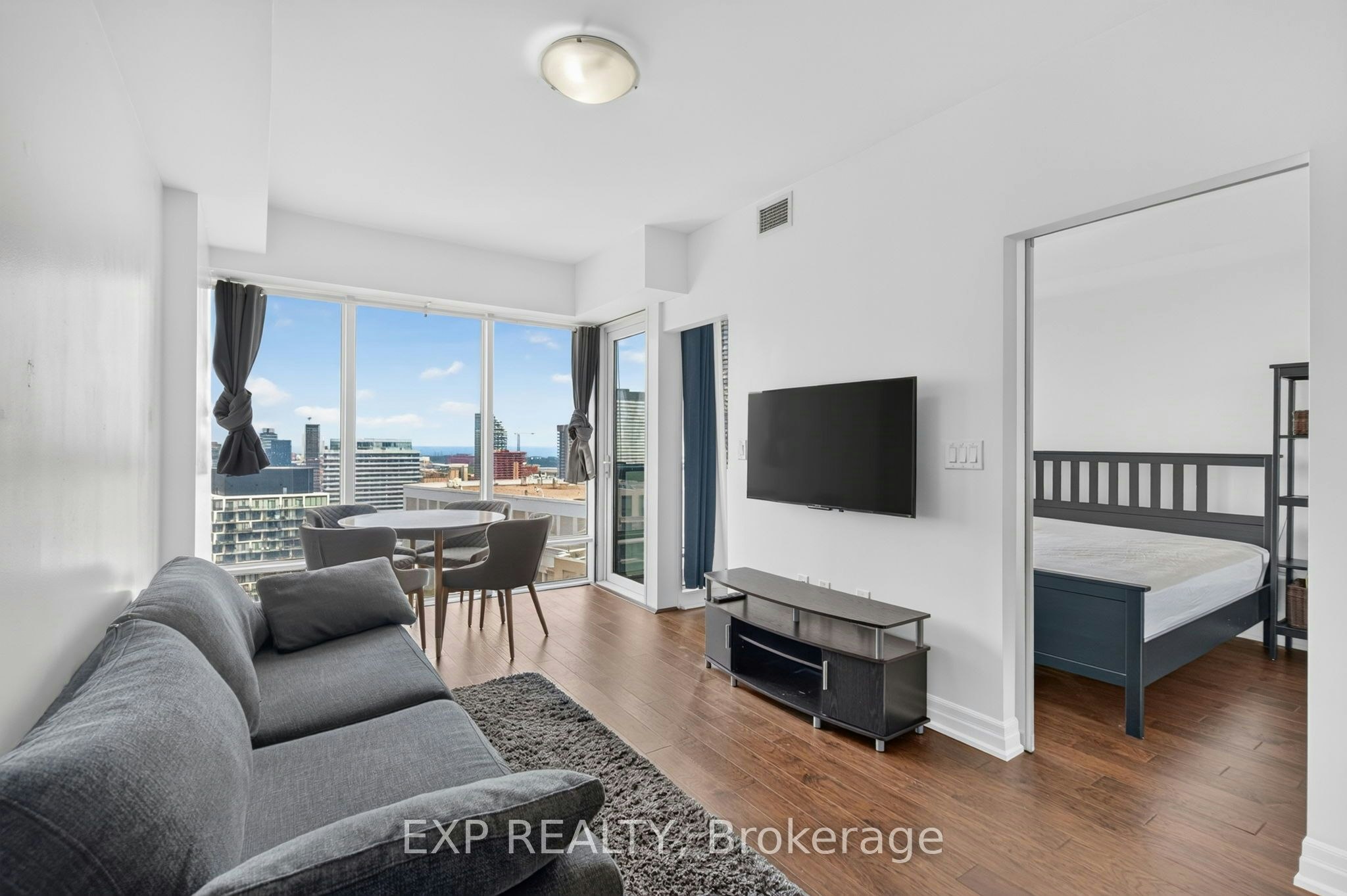 3510-8 The Esplanade N/A, Toronto, ON, M5E 0A6 - 9
