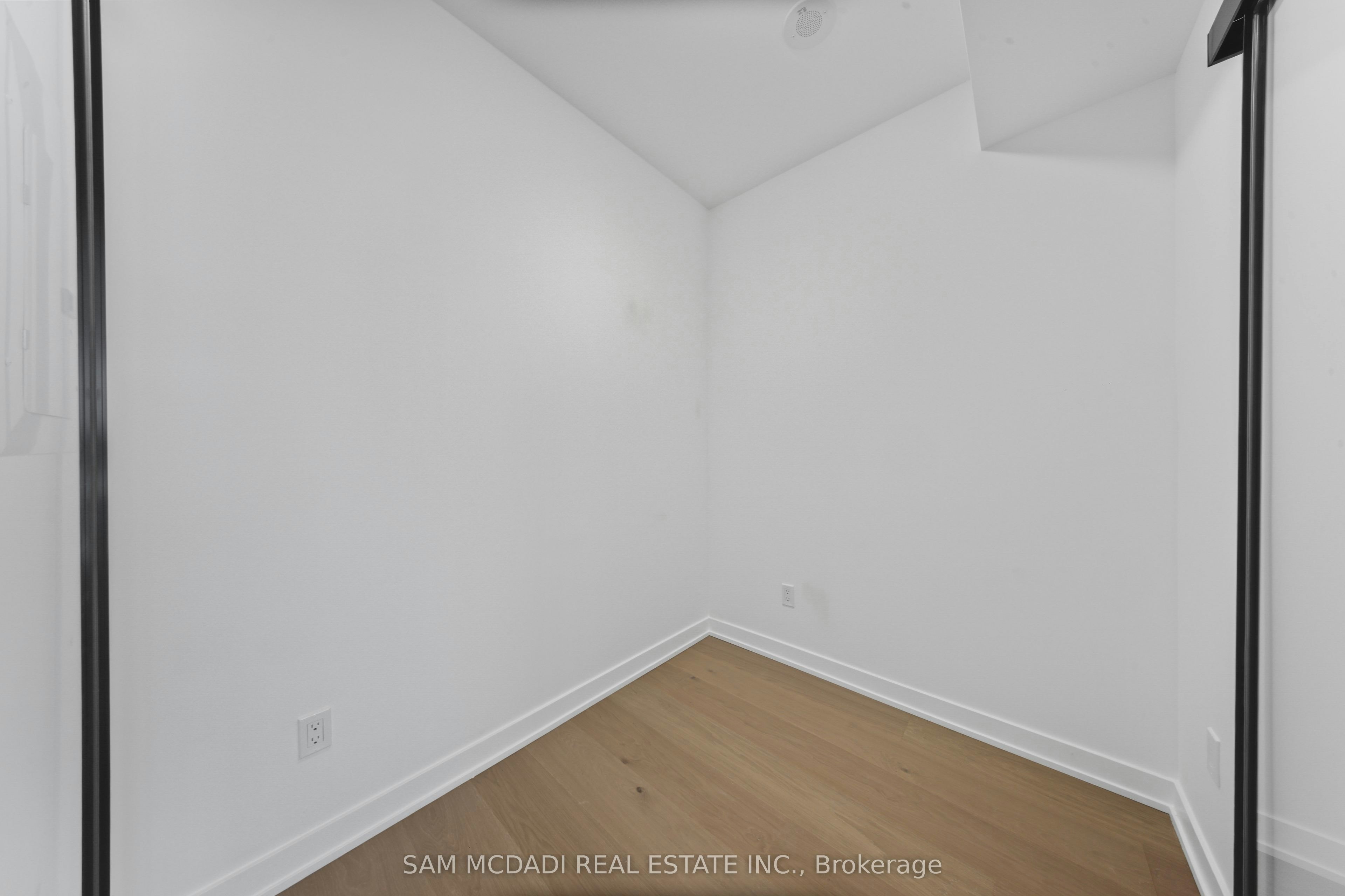 1122-89 Montclair Avenue, Toronto, ON, M5P 0A9 - 19