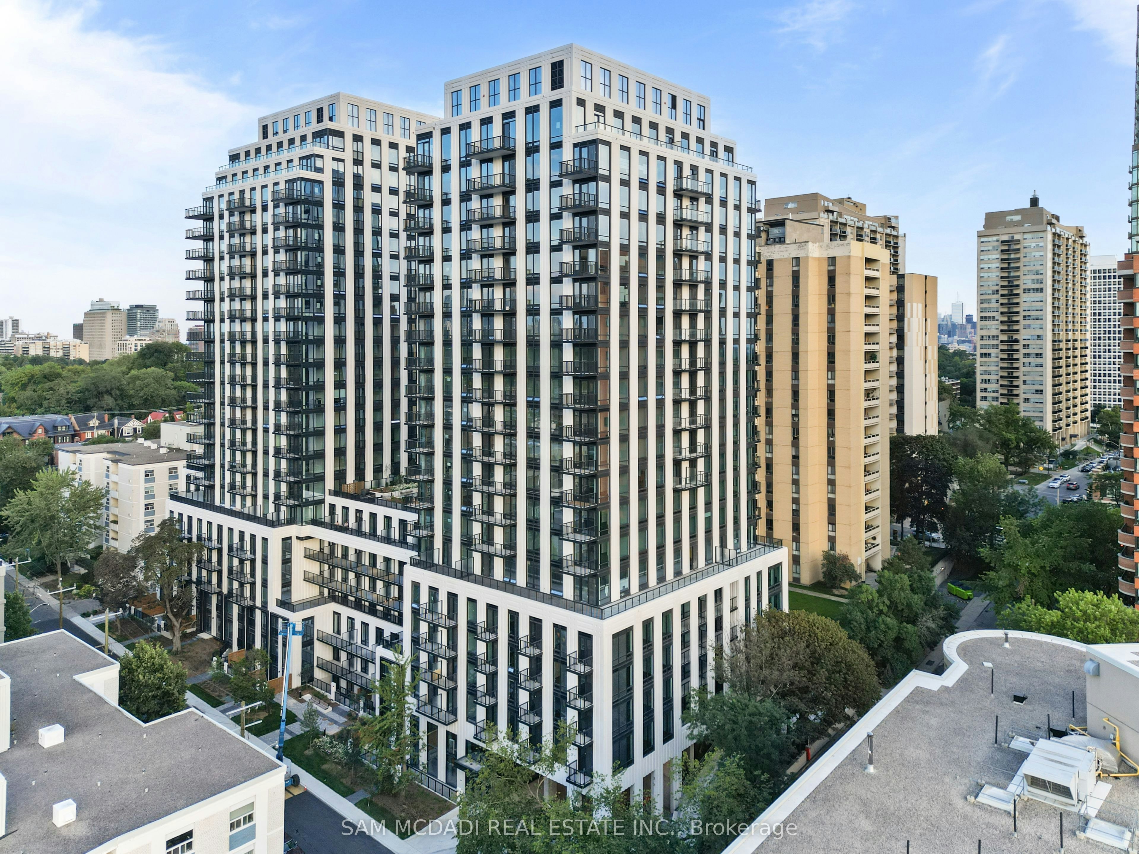 1122-89 Montclair Avenue, Toronto, ON, M5P 0A9