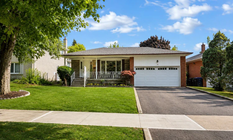 46 Adamede Crescent