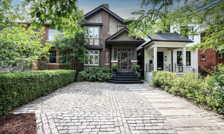 129 Stibbard Avenue