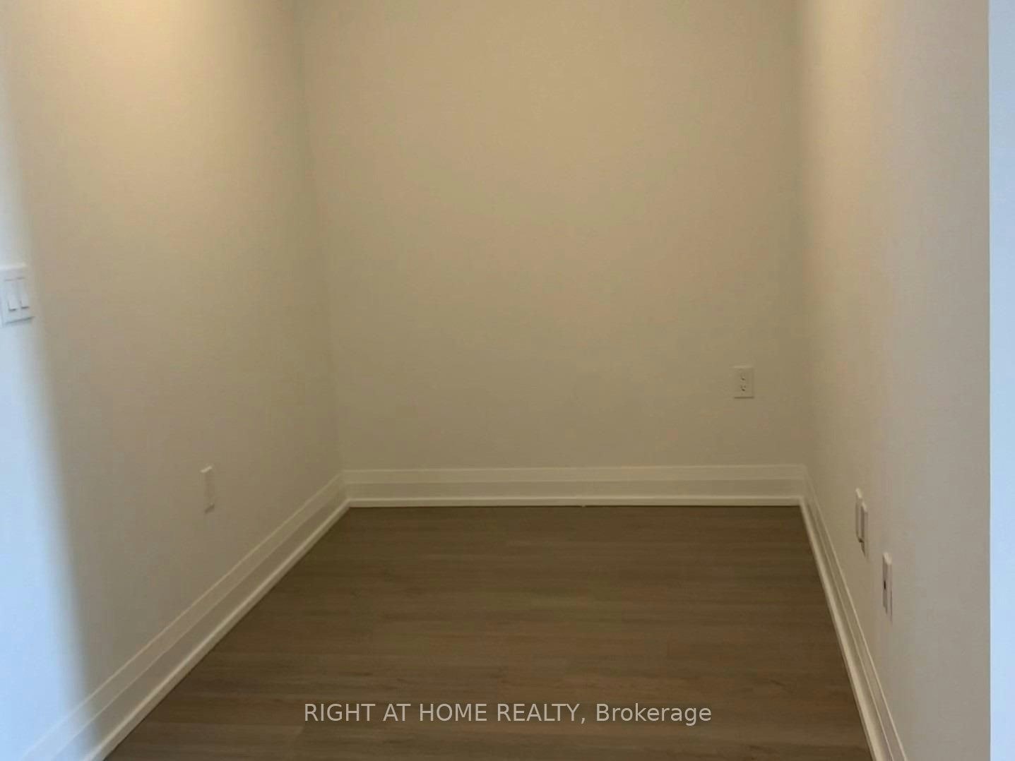 1410-77 Mutual Street, Toronto, ON, M5B 2A9 - 5