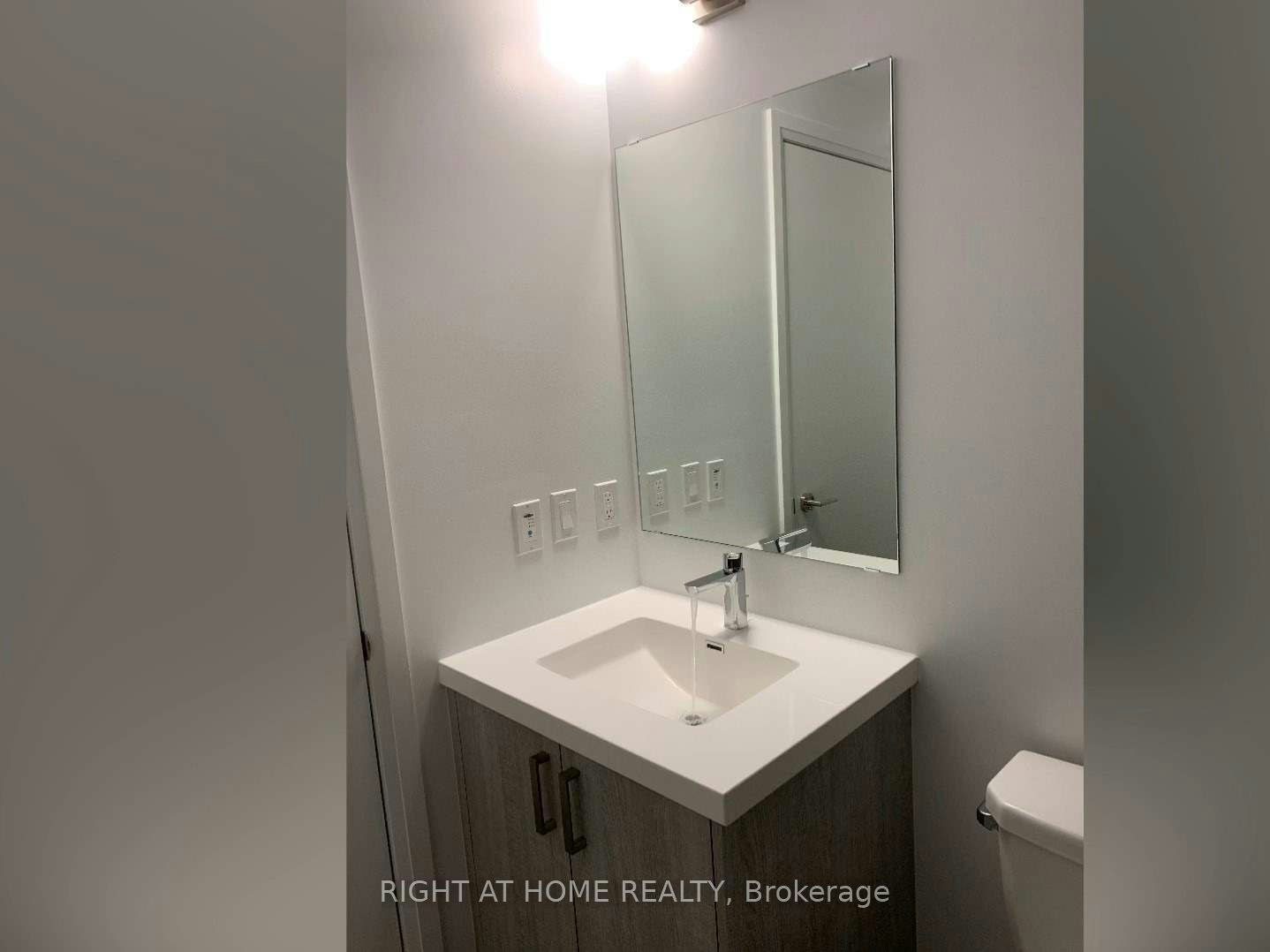 1410-77 Mutual Street, Toronto, ON, M5B 2A9 - 7