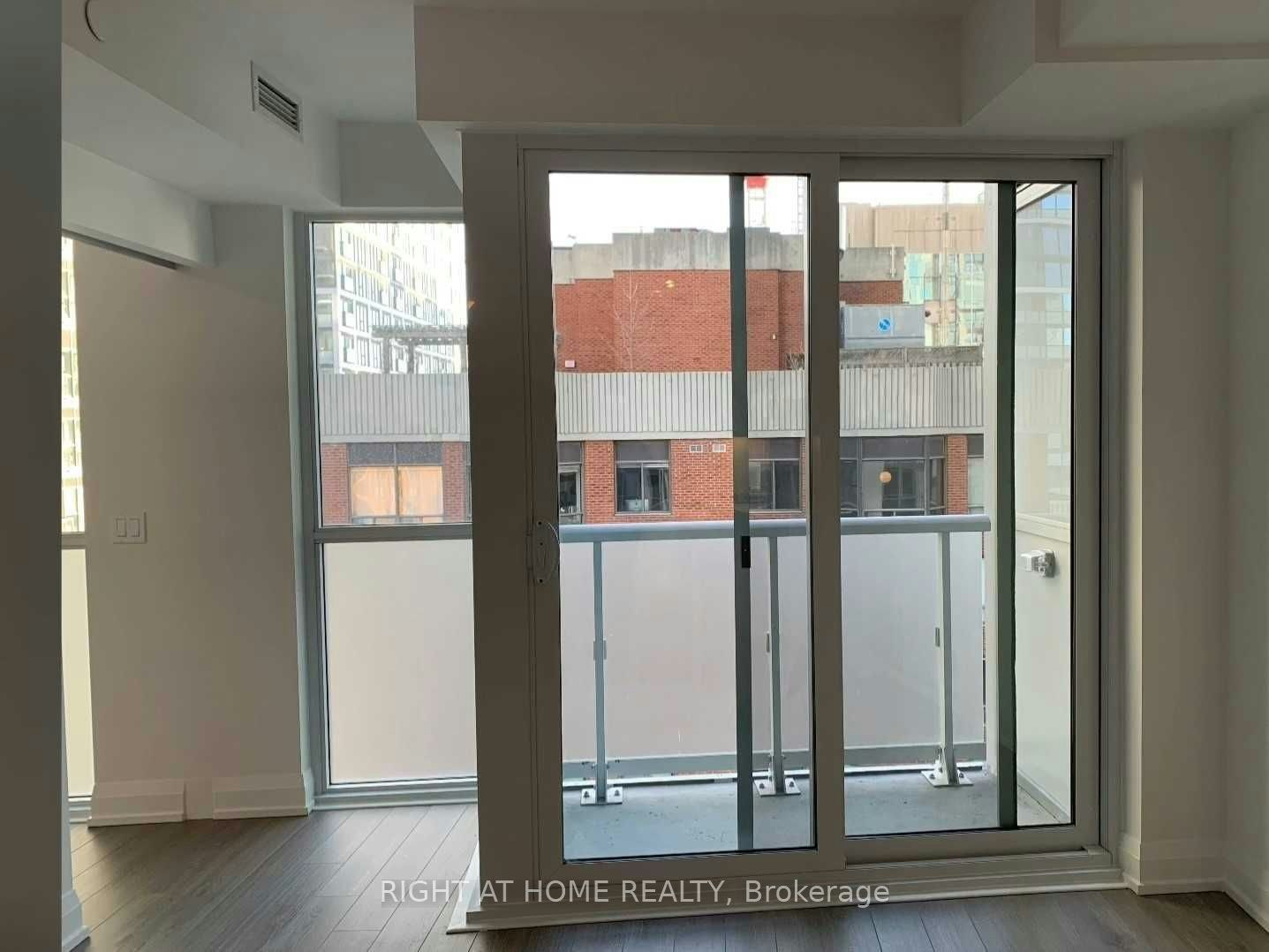 1410-77 Mutual Street, Toronto, ON, M5B 2A9 - 6