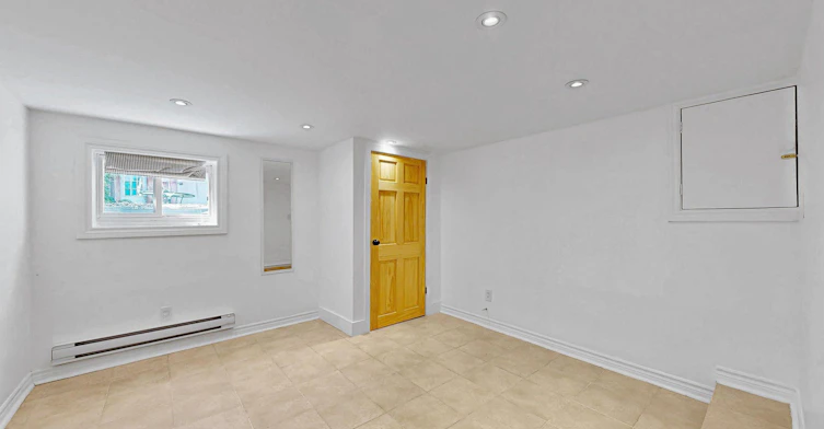 BSMT-858 Manning Avenue, Toronto, ON, M6G 2W8 - 18