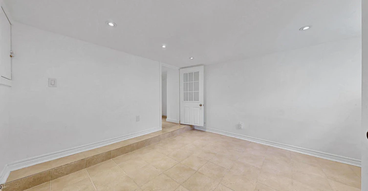 BSMT-858 Manning Avenue, Toronto, ON, M6G 2W8 - 20