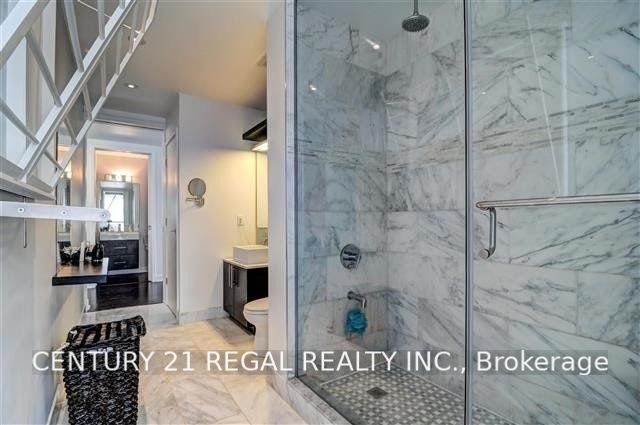 305-60 Bathurst Street, Toronto, ON, M5V 2P4 - 15