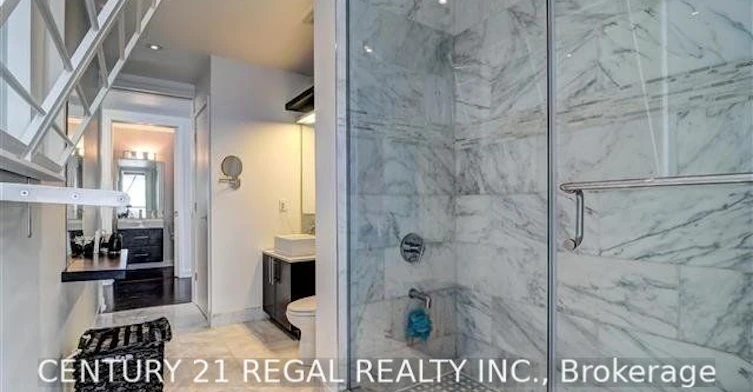 305-60 Bathurst Street, Toronto, ON, M5V 2P4 - 15