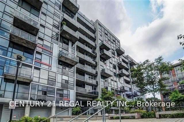305-60 Bathurst Street, Toronto, ON, M5V 2P4 - 4
