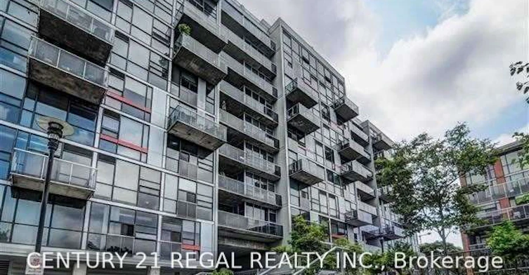 305-60 Bathurst Street, Toronto, ON, M5V 2P4 - 4