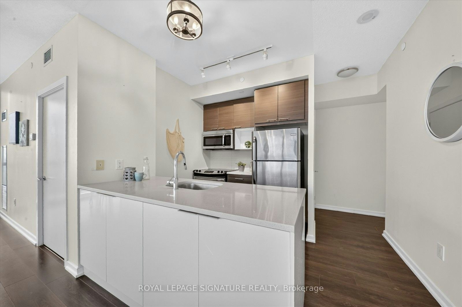 2112-66 Forest Manor Road, Toronto, ON, M2J 0B7 - 11