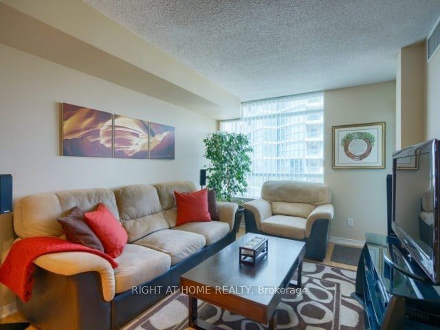 1008-30 Harrison Garden Boulevard, Toronto, ON, M2N 7A9 - 4