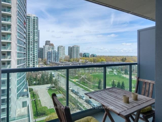 1008-30 Harrison Garden Boulevard, Toronto, ON, M2N 7A9 - 6