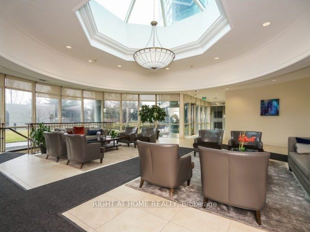 1008-30 Harrison Garden Boulevard, Toronto, ON, M2N 7A9 - 7