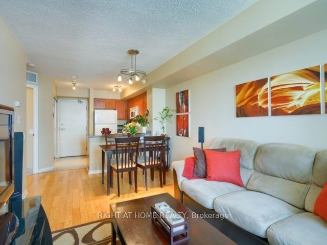 1008-30 Harrison Garden Boulevard, Toronto, ON, M2N 7A9 - 3