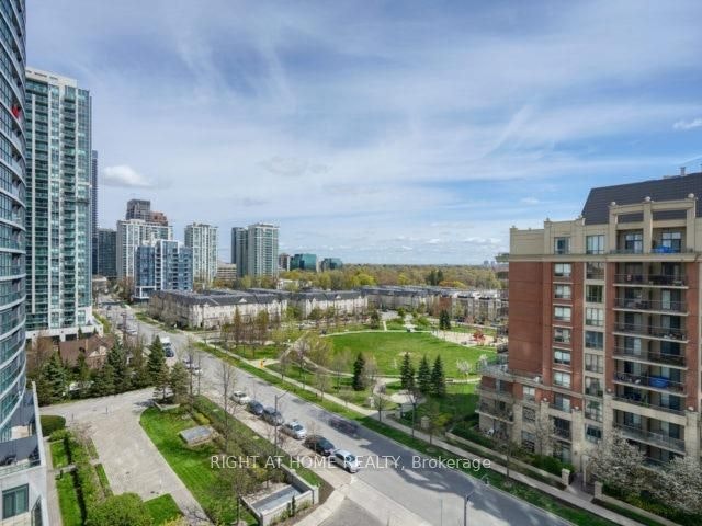 1008-30 Harrison Garden Boulevard, Toronto, ON, M2N 7A9 - 10