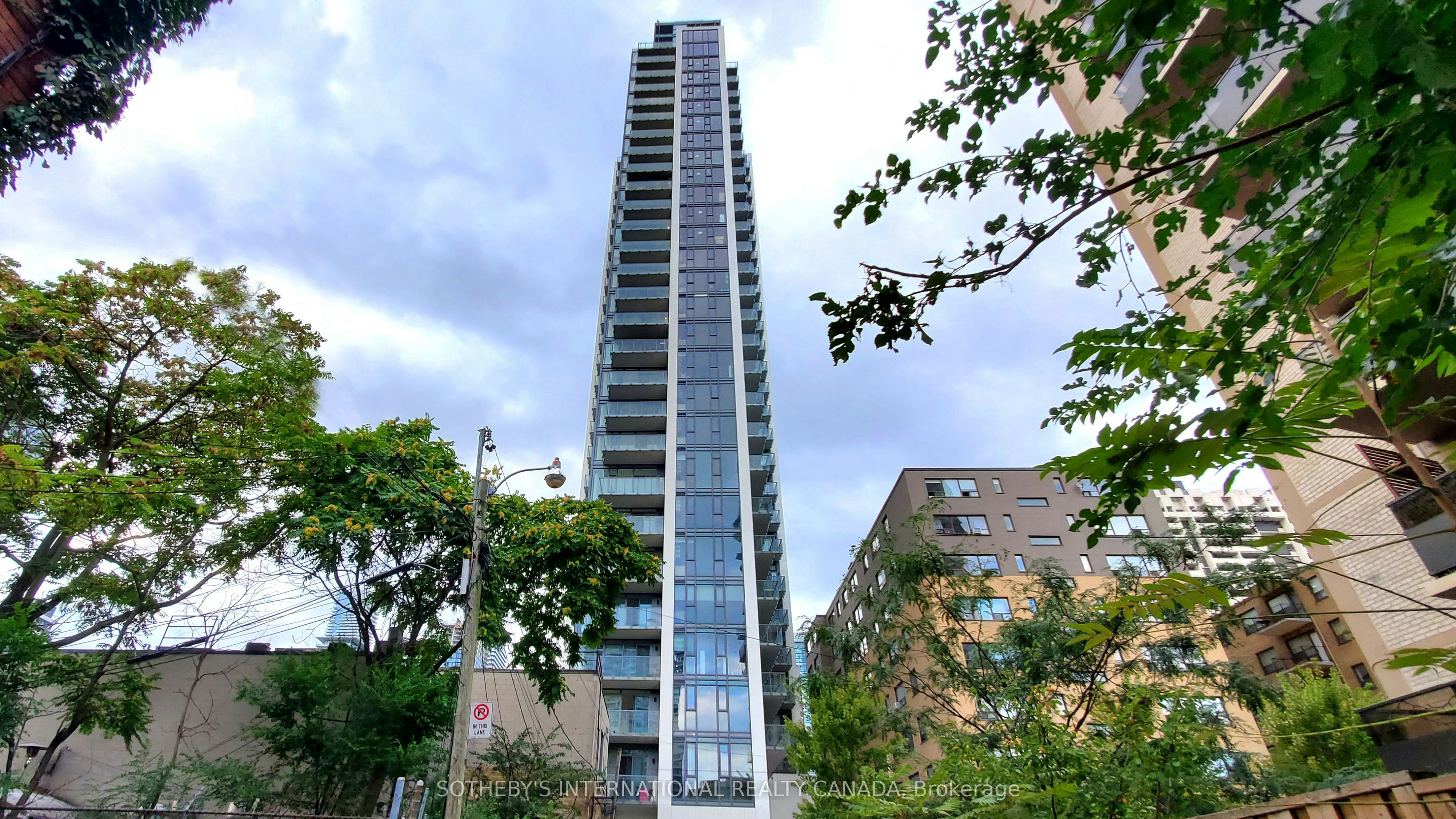 305-Den-81 Wellesley Street E, Toronto, ON, M4Y 0C5 - 2