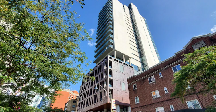 305-Den-81 Wellesley Street E, Toronto, ON, M4Y 0C5