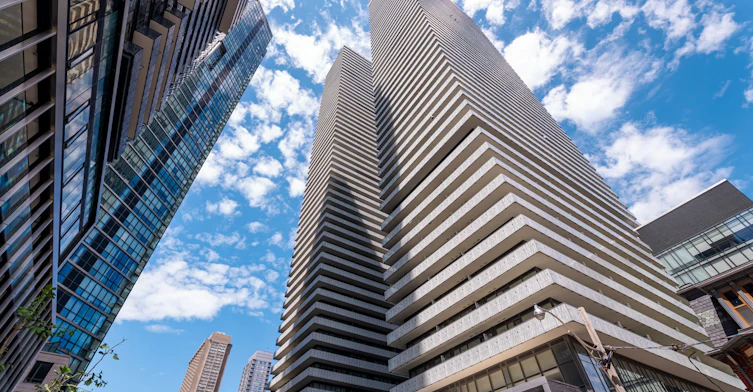503-42 Charles Street E, Toronto, ON, M4Y 1T4 - 2