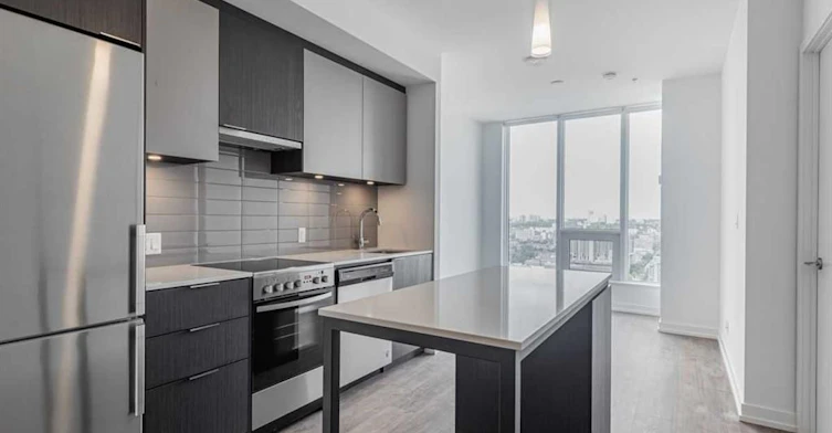 2505-203 College Street, Toronto, ON, M5T 1P9 - 5