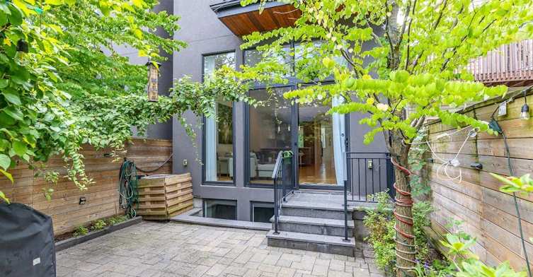250 Woburn Avenue, Toronto, ON, M5M 1N9 - 40