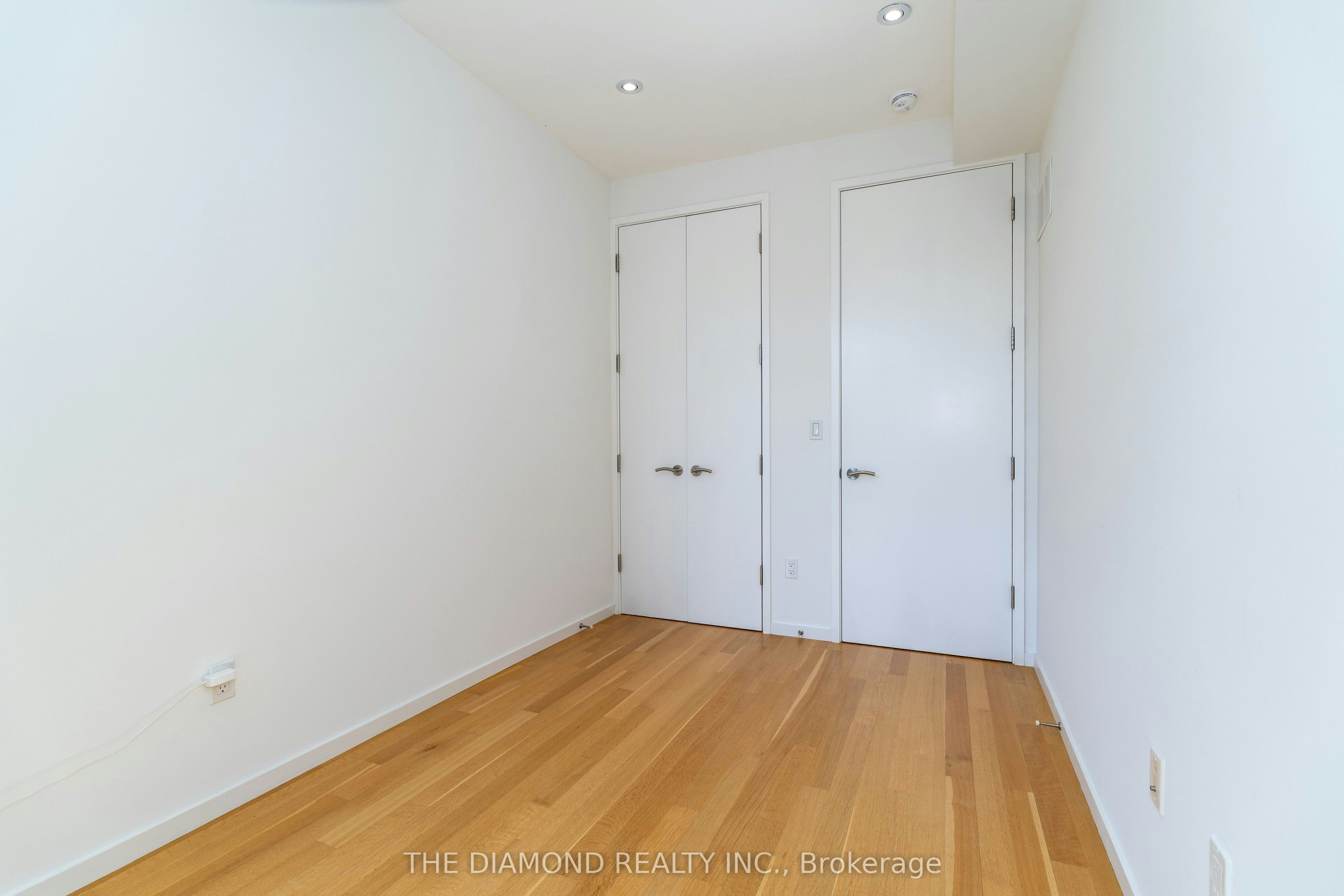 250 Woburn Avenue, Toronto, ON, M5M 1N9 - 25