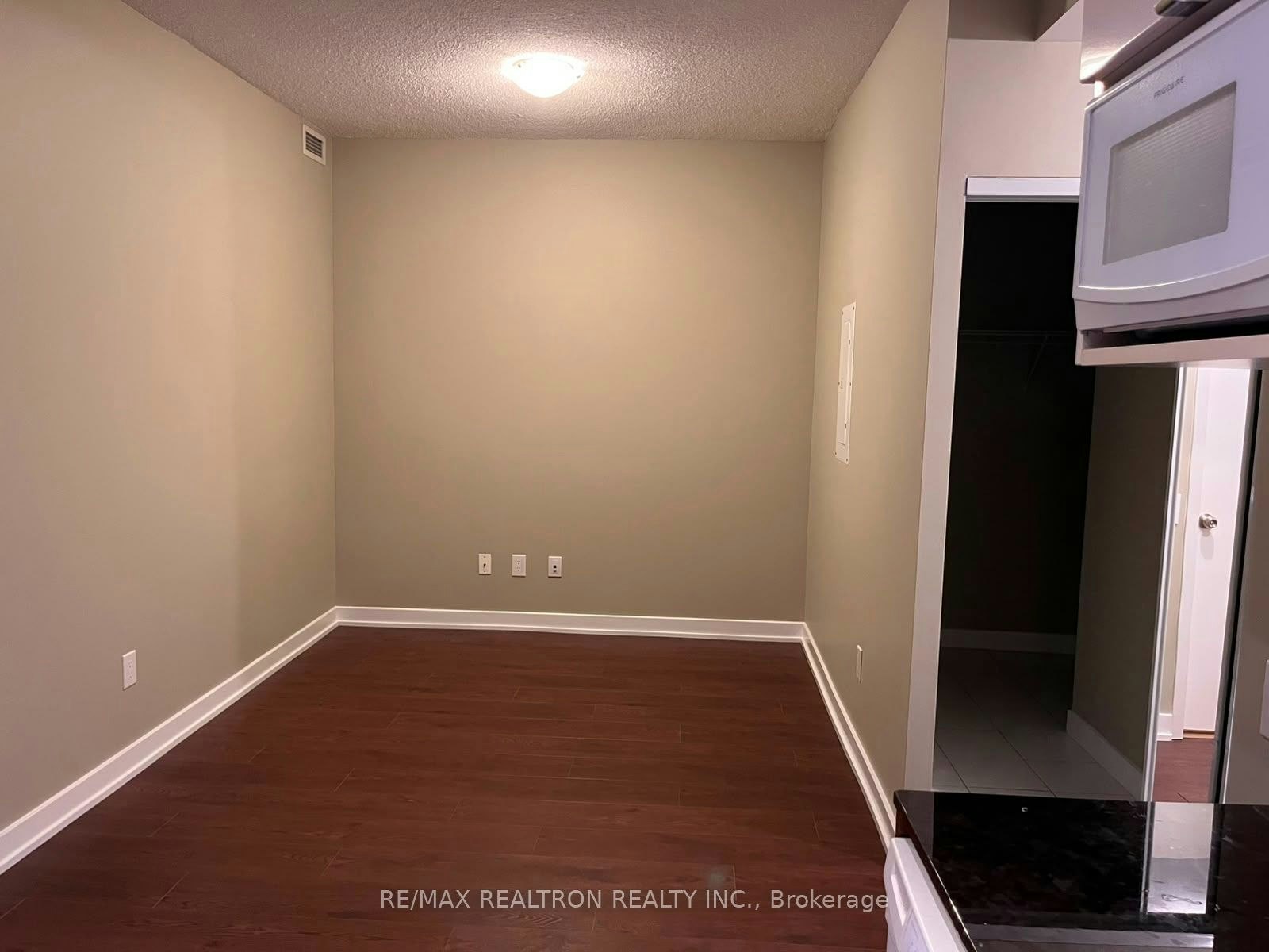 3010-121 Mcmahon Drive, Toronto, ON, M2K 2X9 - 5