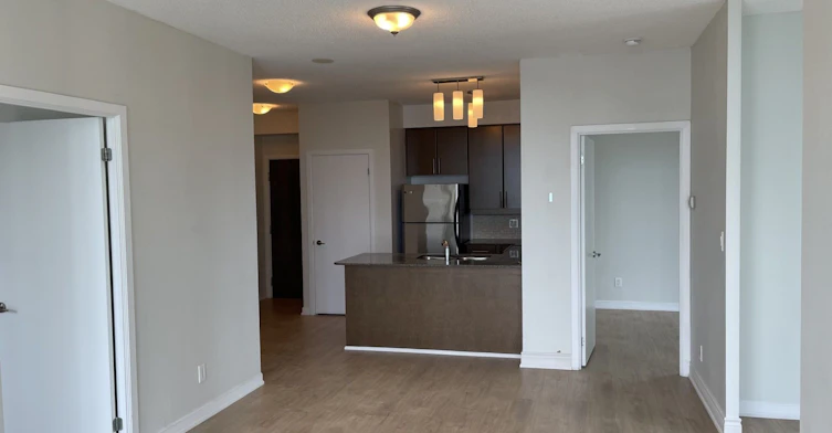 2408-18 Harbour Street, Toronto, ON, M5J 2Z6 - 4