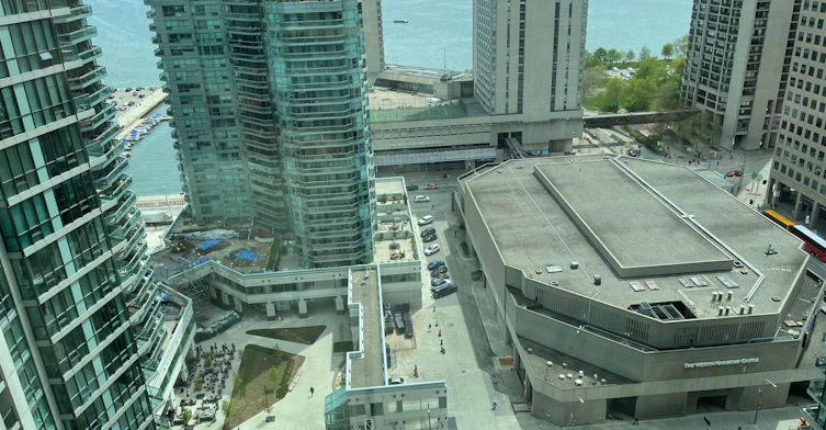 2408-18 Harbour Street, Toronto, ON, M5J 2Z6 - 14