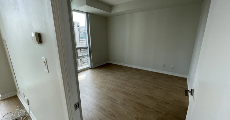 2408-18 Harbour Street, Toronto, ON, M5J 2Z6 - 9